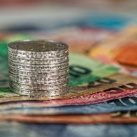 結婚式の2次会で必要になる費用はこれくらいです